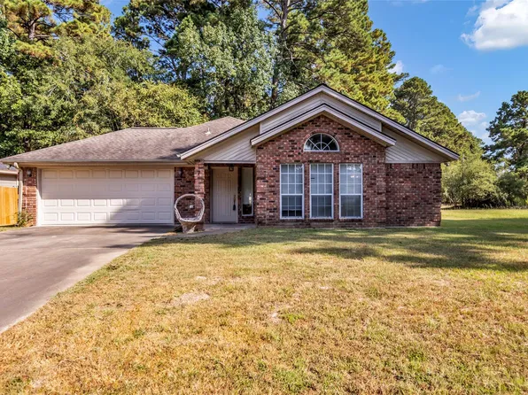 7 Lazy Spgs, Trinity, TX 75862