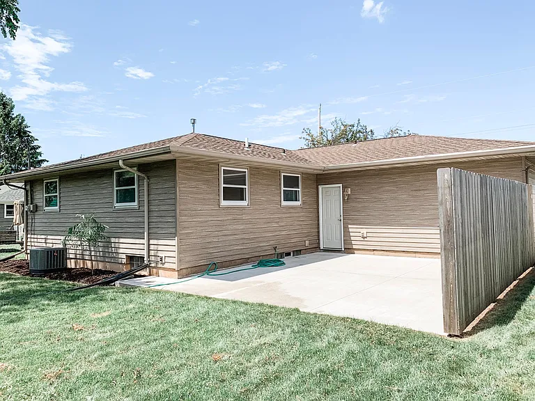 831 Midway Rd — Photo 3