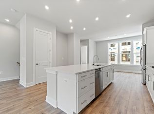 3108 Kempthorne Rd, Cary, NC 27519