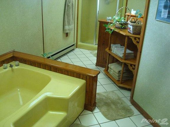 116 BAY VIEW AVE  BATH 2