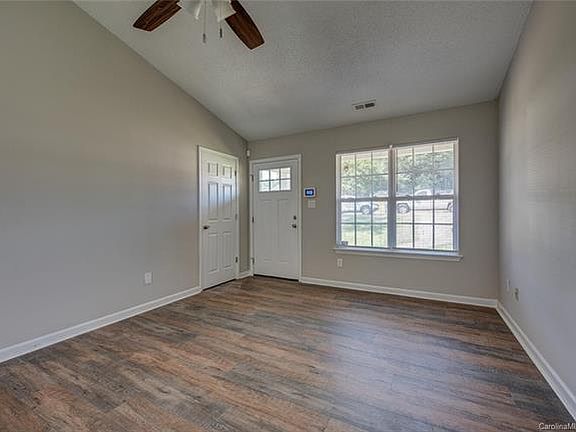 5th image of 1310 Johnston St