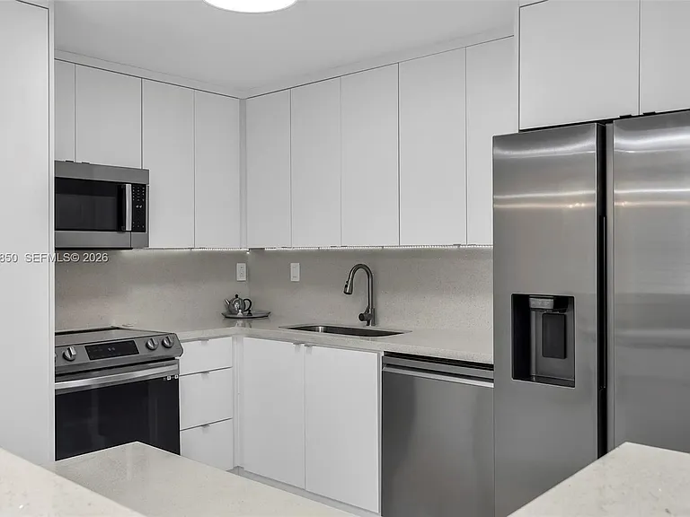 1865 Brickell Ave #A1502 — Photo 10