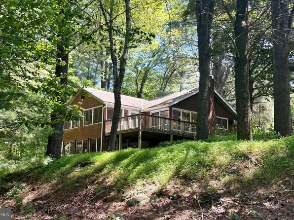 117 Heron Point Rd, East Stroudsburg, PA 18302