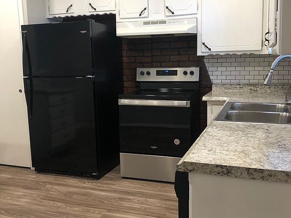Kitchen - new appliances, Refrigerator, Glass top cookstove/Oven, Dishwasher