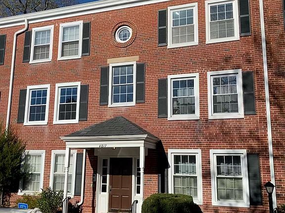 2nd image of 4817 31st St S APT B1