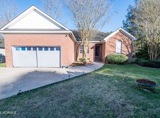 805 Thornberry Ct, Spring Hope, NC 27882