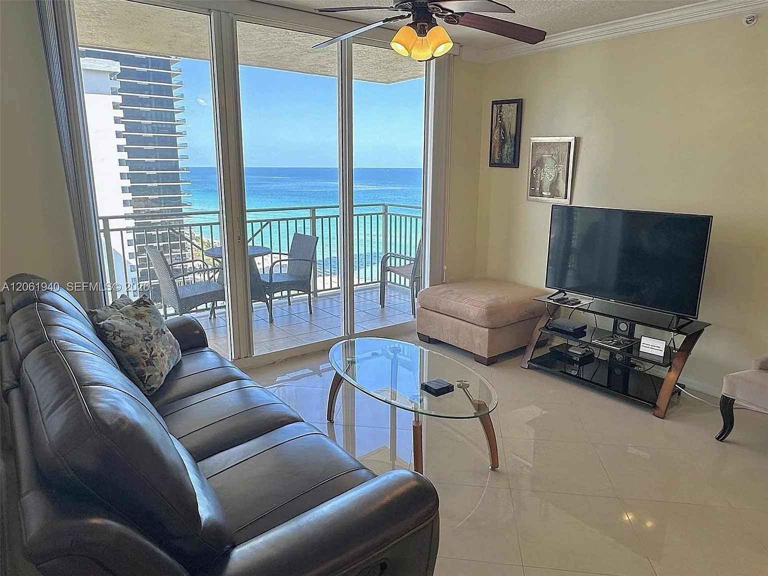 2080 Ocean Drive — Photo 3