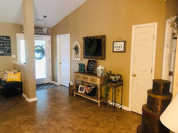 5th image of 22 Calvary Ct