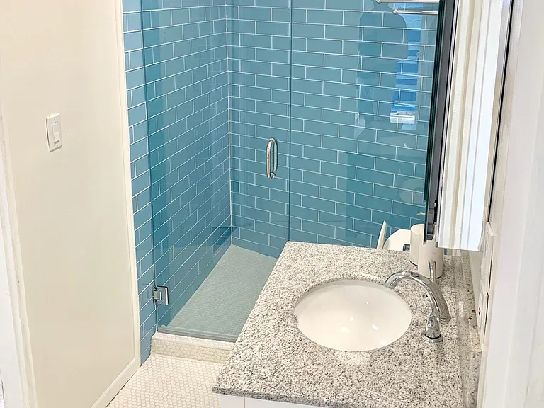 753 Windemere Ct — Photo 12