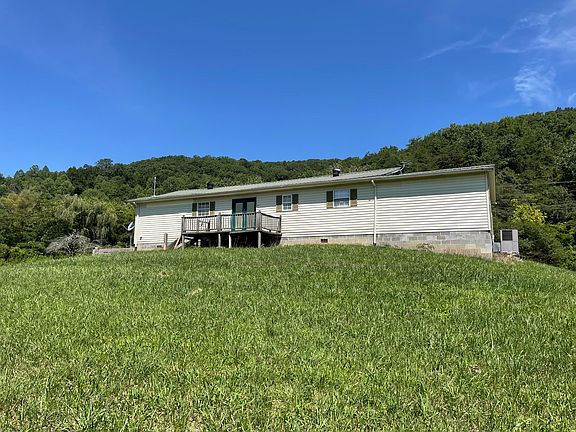 3rd image of 218 Poor Valley Rd