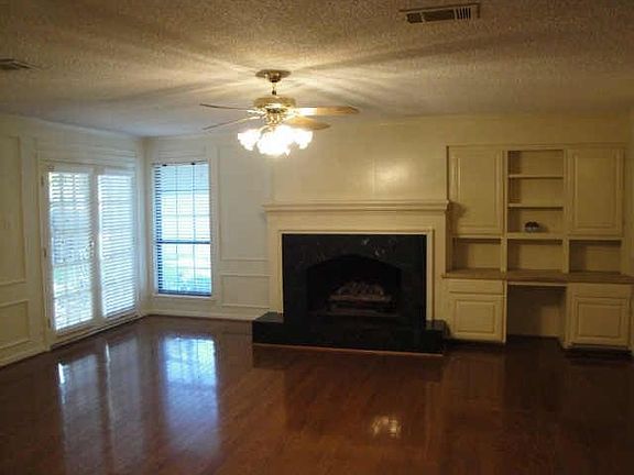 2nd image of 1704 Bardfield Ave
