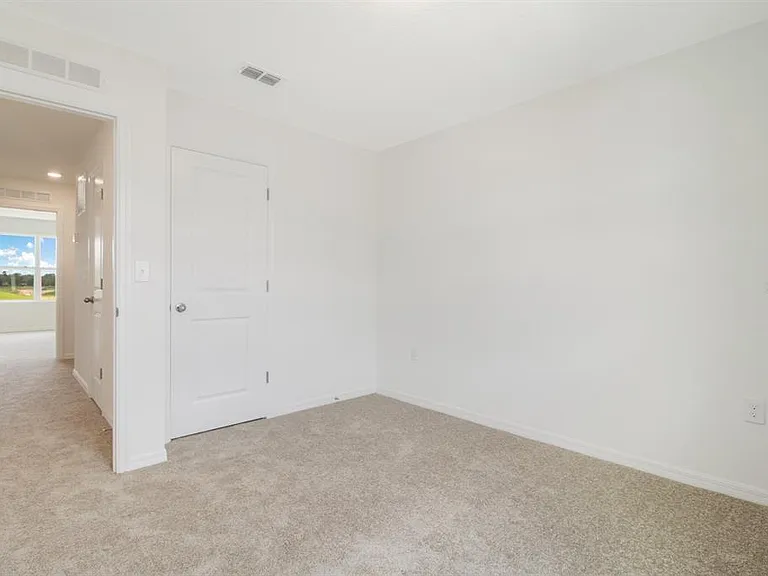 1105 Merrill St — Photo 14