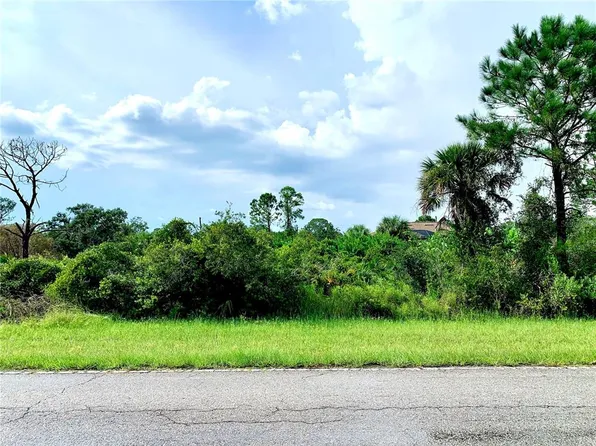 46 & 47 De Leon Dr, North Pt, FL 34287