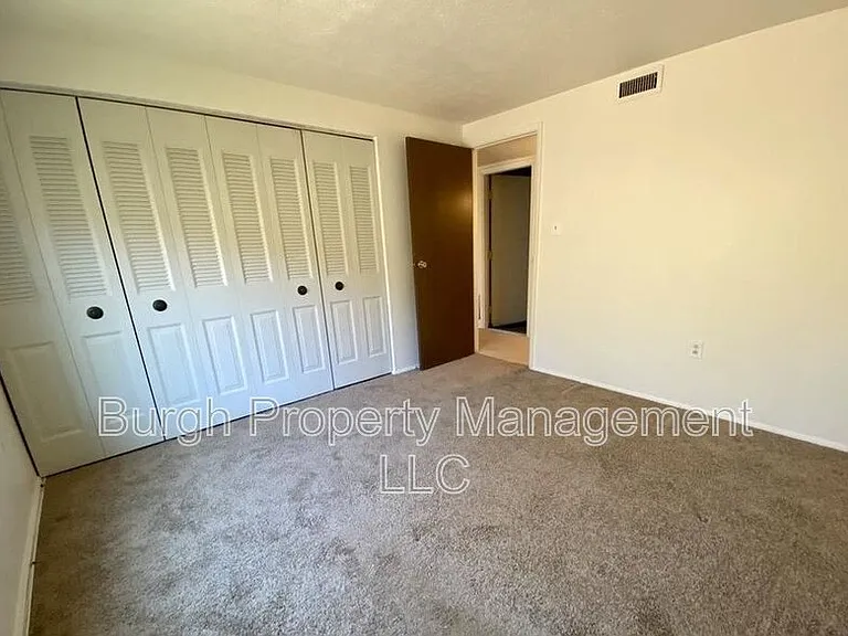 27708 Evergreen Run — Photo 5