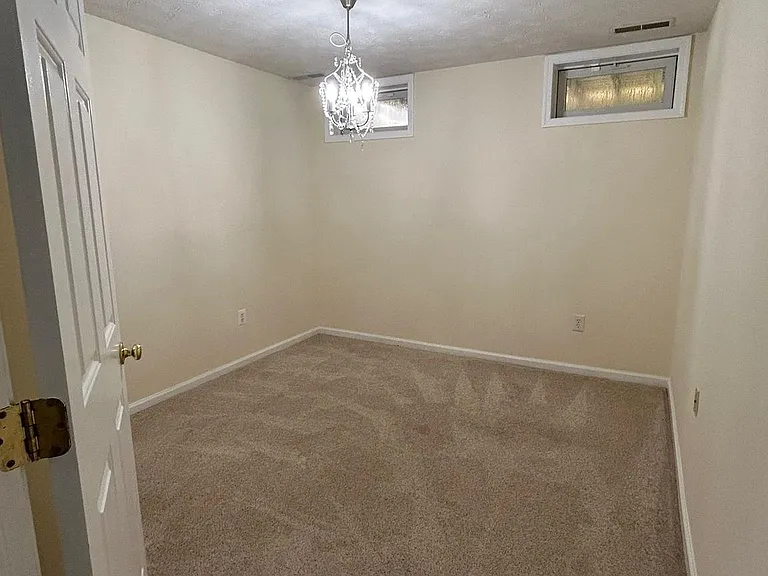 8718 Belleau Ct — Photo 13