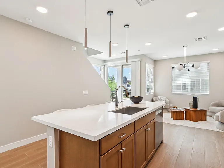 The Roosevelt Townhomes — Photo 11