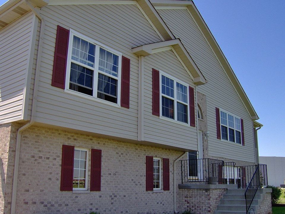 1st image of 18470 Bellagio Cir