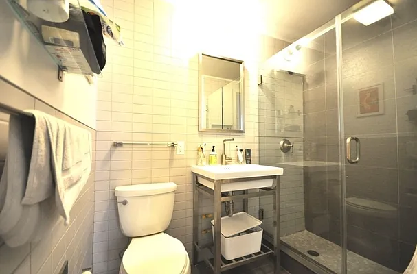 Rented by REAL New York | media 11