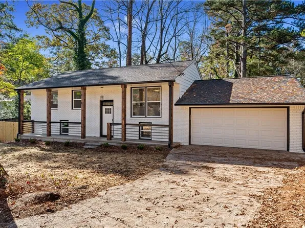 379 Lady Guinevere Way, Jonesboro, GA 30236