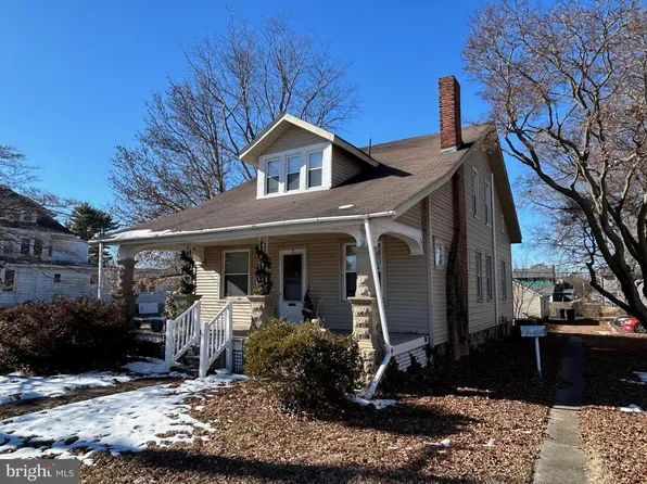 748 S State St, Dover, DE 19901