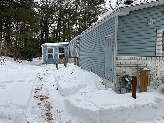 3rd image of 28 Haskell Cir