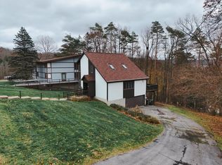 68 Sunset Dr, Binghamton, NY 13905