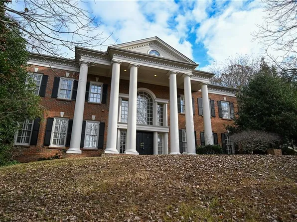 1378 Wesley Oaks Ct NW, Atlanta, GA 30327