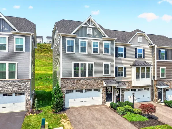 4009 Crown Dr, South Park, PA 15129