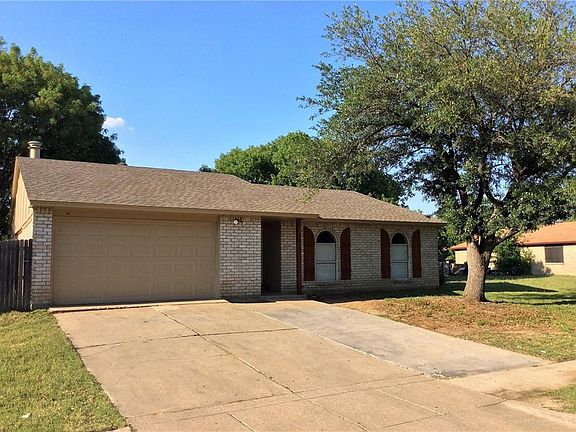 2nd image of 3249 Chalmette Ct