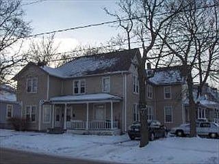 4th image of 140 North St