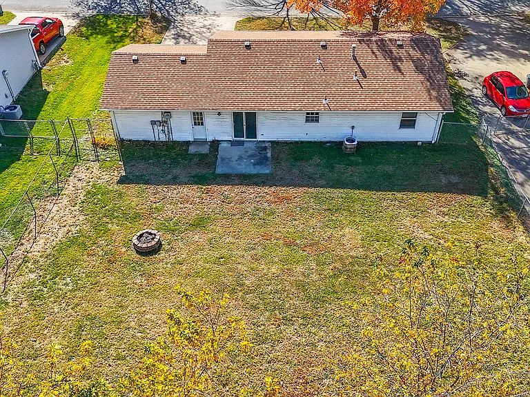 7381 E Suncrest Ct — Photo 32