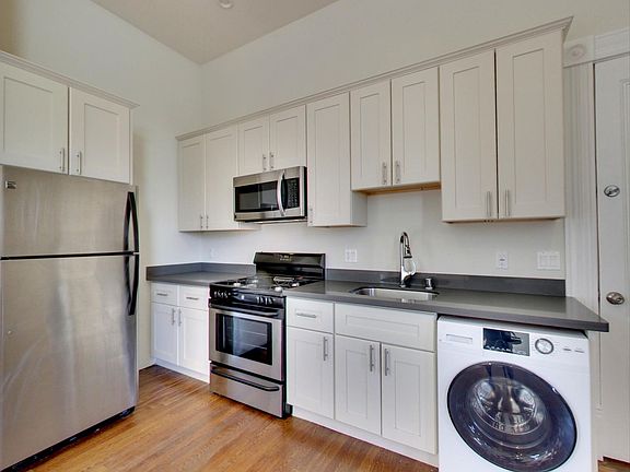 4th image of 688-692 Haight St #692C