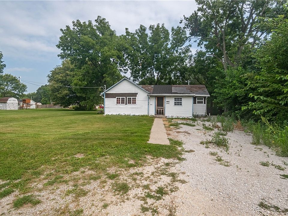 380 W William St, Bement, IL 61813 Zillow