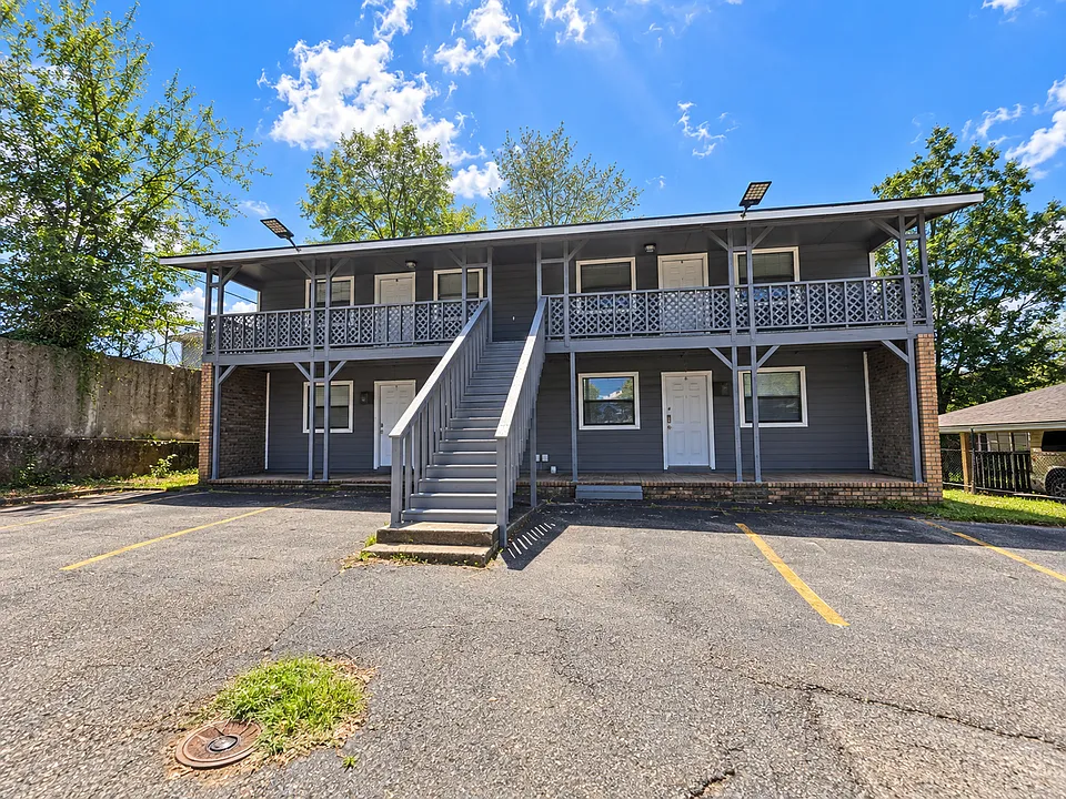 119 Upton St #1