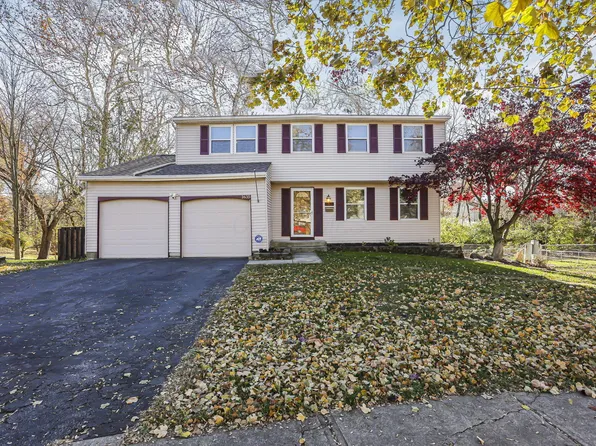 1635 Tendril Ct, Columbus, OH 43229