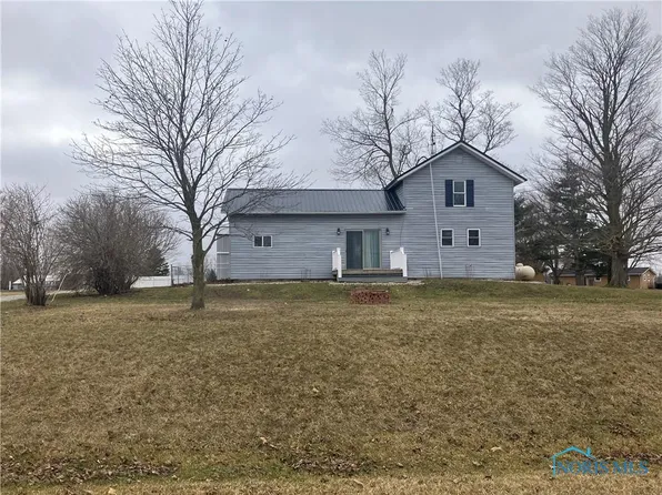 216 Shoshone Trl, Montpelier, OH 43543