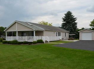 481 Mohawk Cir, Stoystown, PA 15563