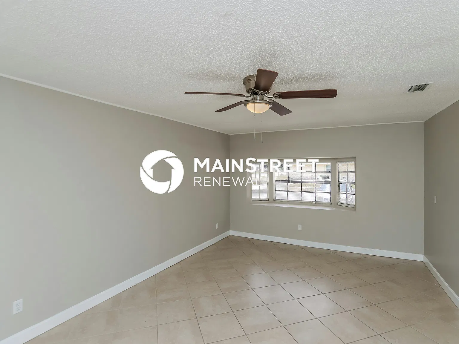 1051 Marlin Dr — Photo 4