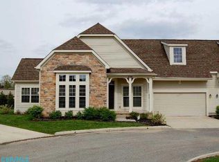 56 Murphys Oval, Powell, OH 43065