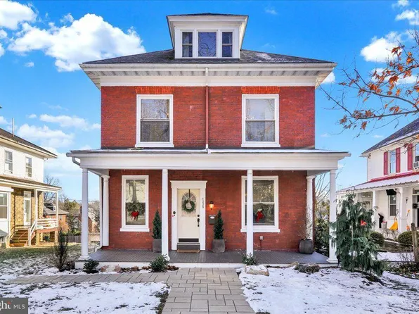 1228 Cleveland Ave, Wyomissing, PA 19610