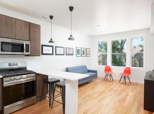 2631 W Luther St #2F, Chicago, IL 60608