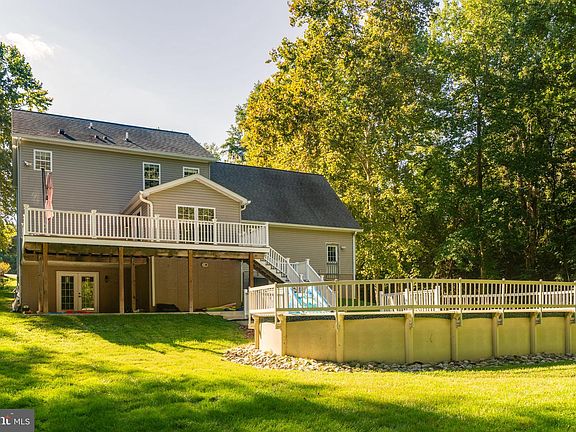 5th image of 3380 Plum Point Rd