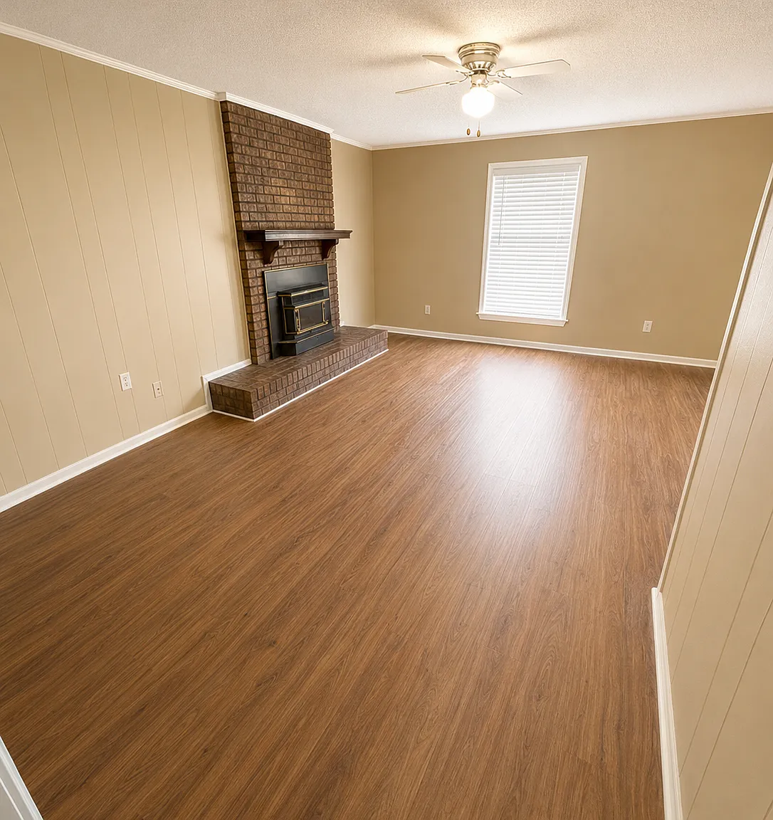 4 bed, 1.5 bath, 1400 sqft, $1,350 — Photo 3