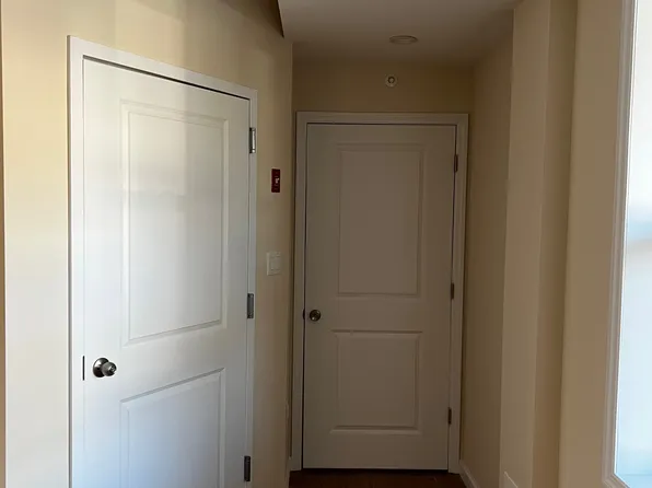 2126 Gerritsen Avenue image 10 of 23