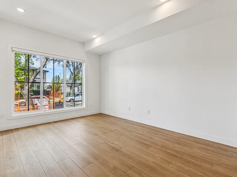 9739 153rd St NW — Photo 34