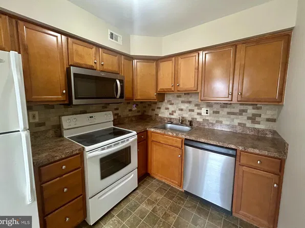 101 Reliance Cir #2, Telford, PA 18969