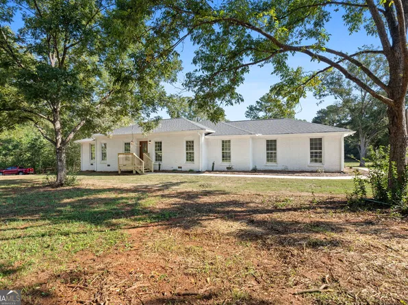 1067 E Lake Rd, McDonough, GA 30252