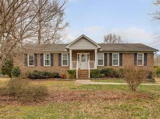 6900 Millbridge Rd, Clemmons, NC 27012