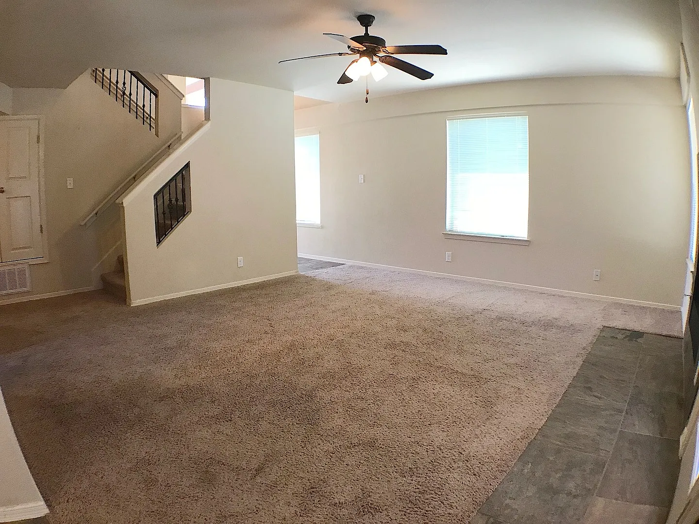 Sandstone Ranch Estates 3 bed with Refrig A/C plus Bonus Loft! — Photo 2
