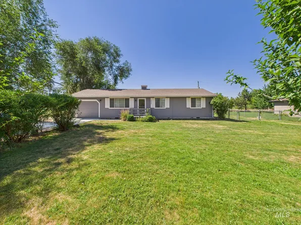 1673 Thomas Ln, Emmett, ID 83617